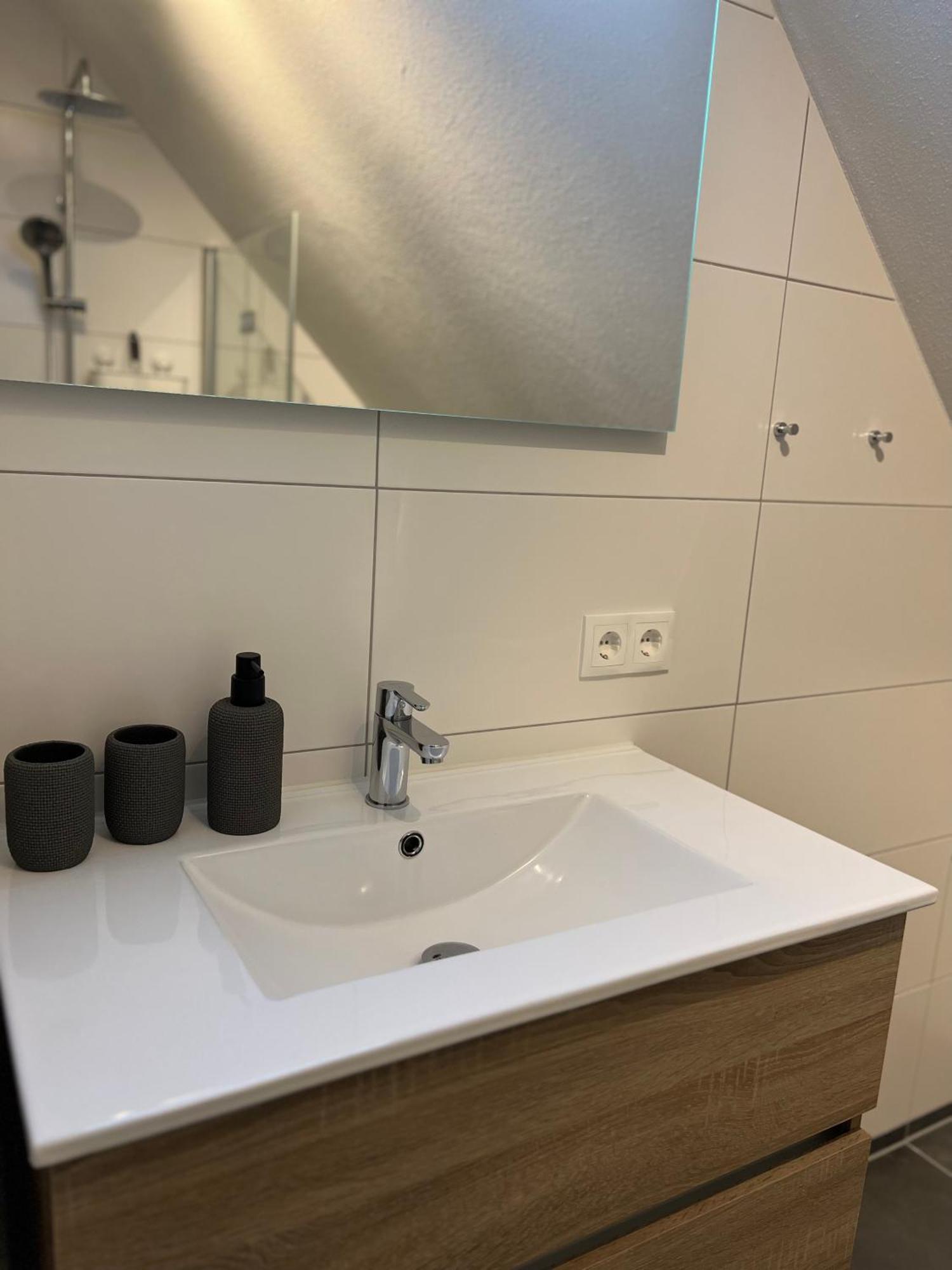Villa Aryve In See-, Strand- Und Golfplatznaehe Inklusive Netflix, Bad En Suite Und Wohlfuehlgarantie Dirkshorn Eksteriør bilde
